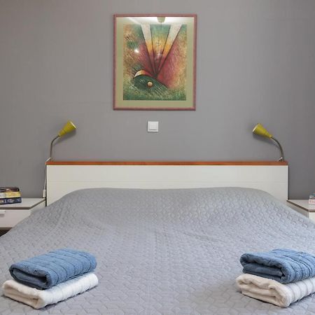 Beach Front Apartment Podgora Extérieur photo